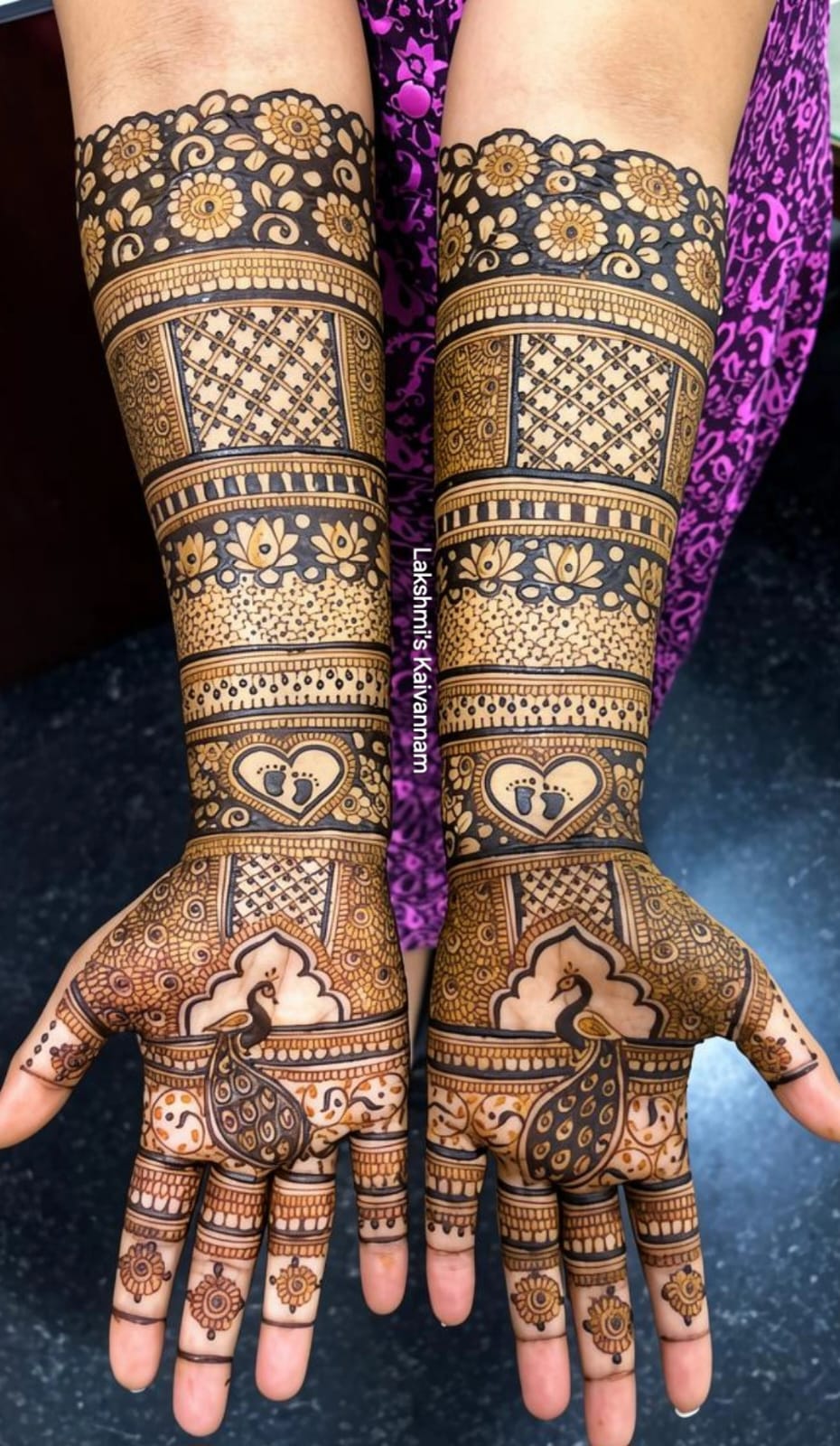 Lakshmi's Kaivannam Thumb 2