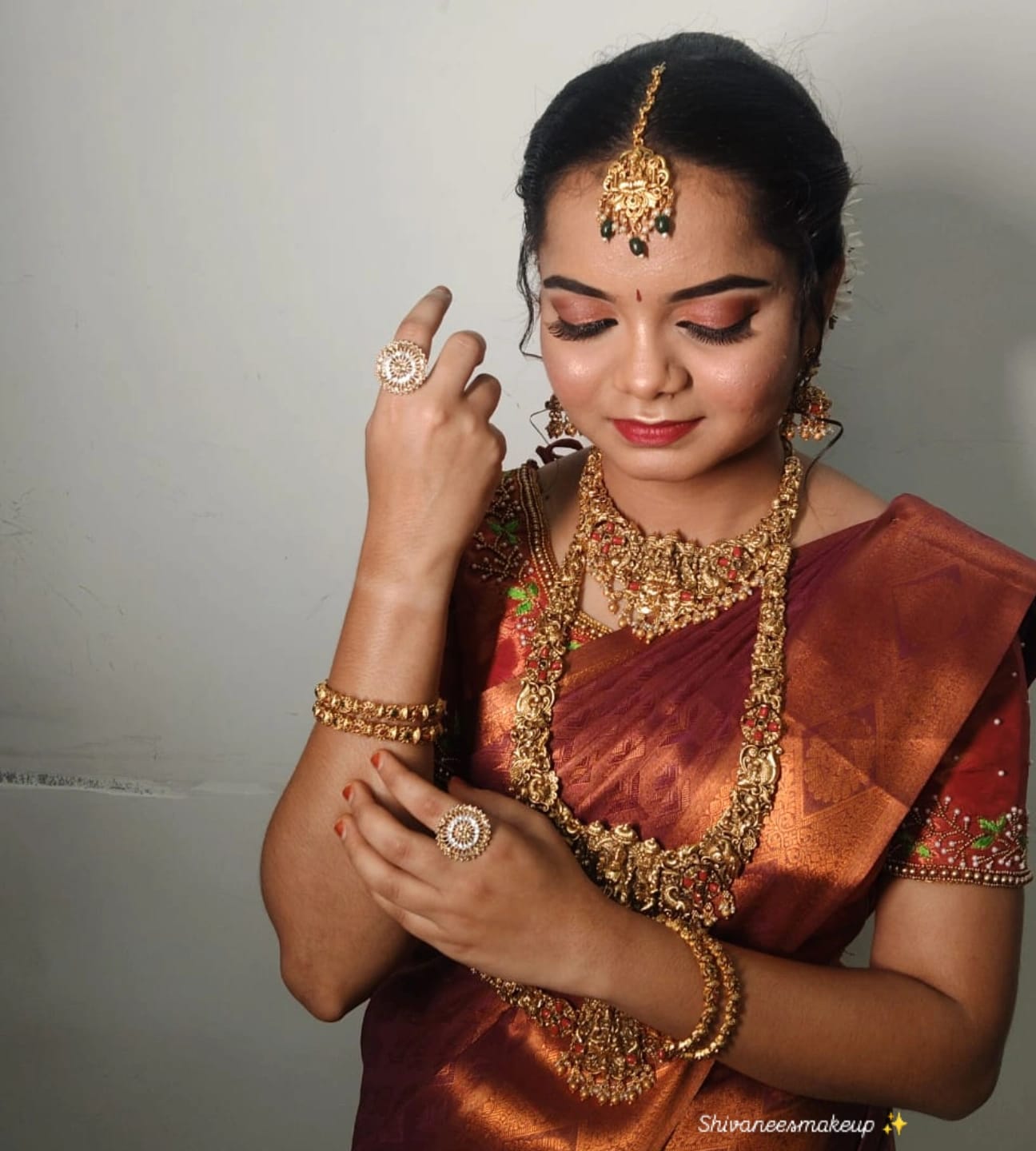 Shivanee Mehandi and Makeup Artist Thumb 3